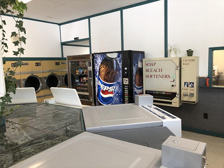 The Laundry Room Edgerton, WI